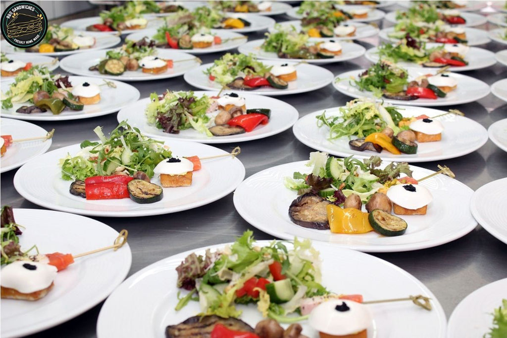 10 Essential Tips on How to Choose the Best Catering Company